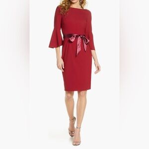 Chi Chi London Louanna Satin Tie
Cocktail Dress